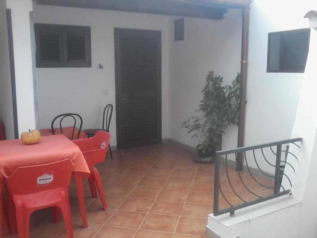 B&B Domo De Pedra Tottubella Exterior foto
